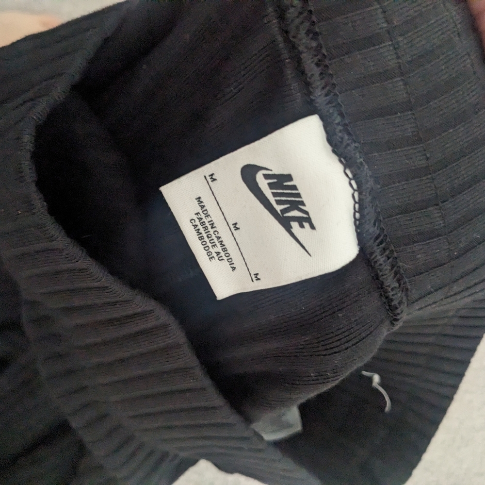 Nike Black Ribbed Flared Pants - Picture 3 of 3